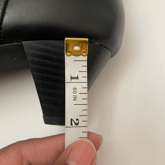 Rockport Women’s Milia V Pointed-Toe Leather Ankle Booties Comfy 2' Heel Size 9 - Picture 9 of 10